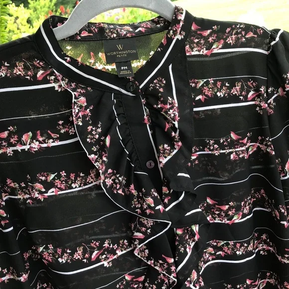 Worthington feminine Ruffle and Birds Shirt-Medium - Picture 9 of 9